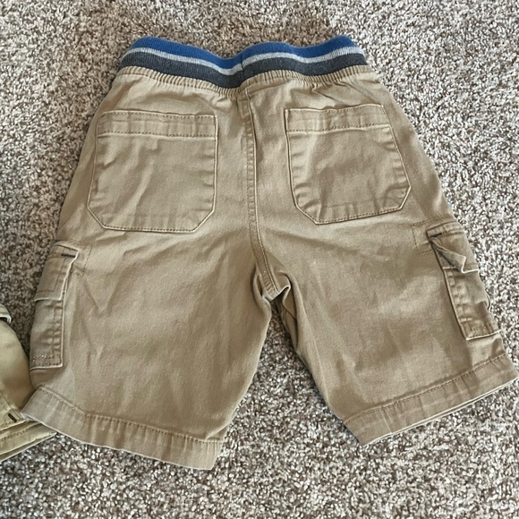 Khaki shorts bundle for boys - Picture 9 of 11